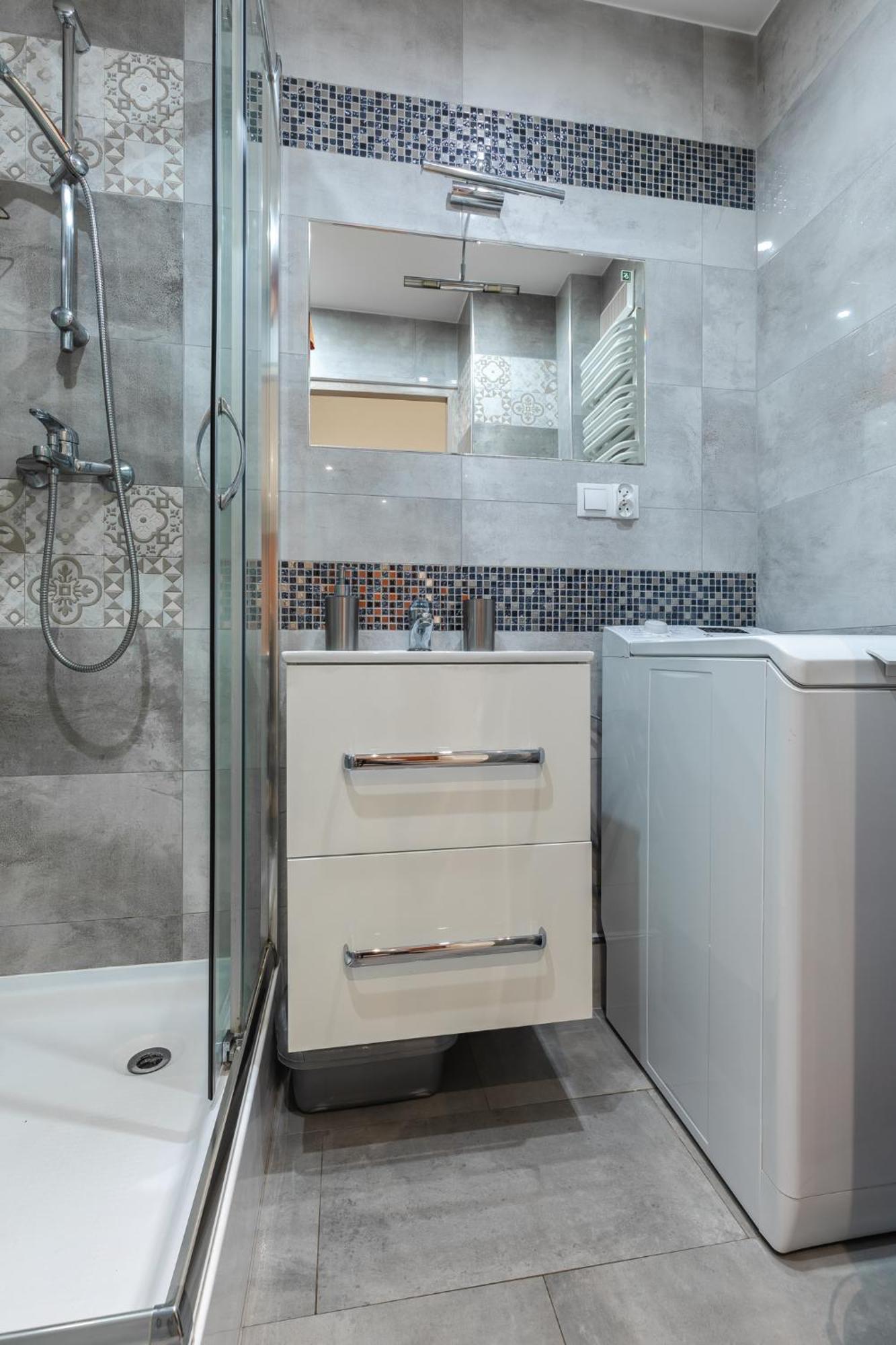 Apartament Przy Termach Cieplickich Julcia Еленя-Гура Экстерьер фото